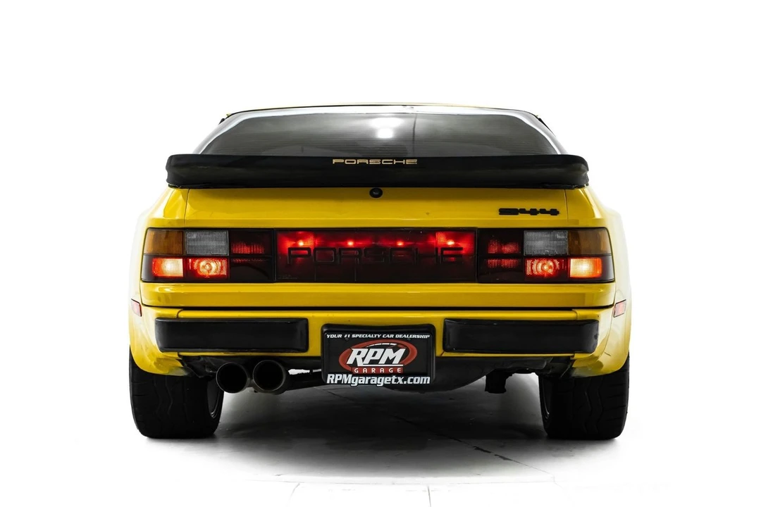 1984 Porsche 944 - Image 4 of 31