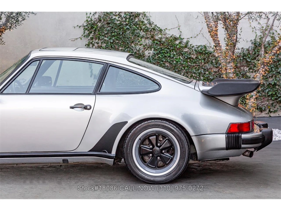 1984 Porsche 911 - Image 12 of 31