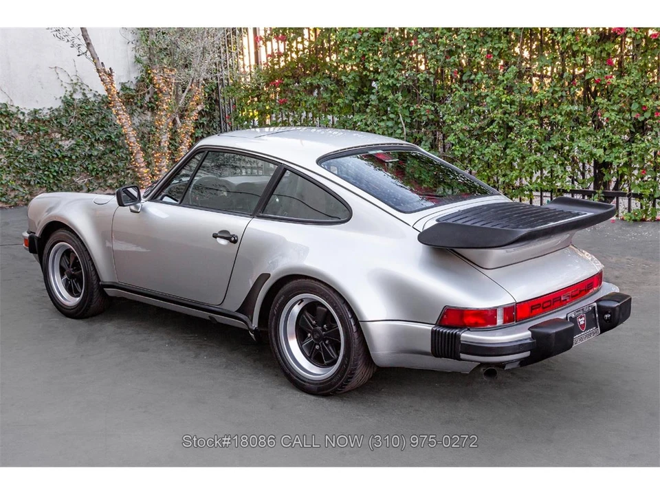 1984 Porsche 911 - Image 6 of 31