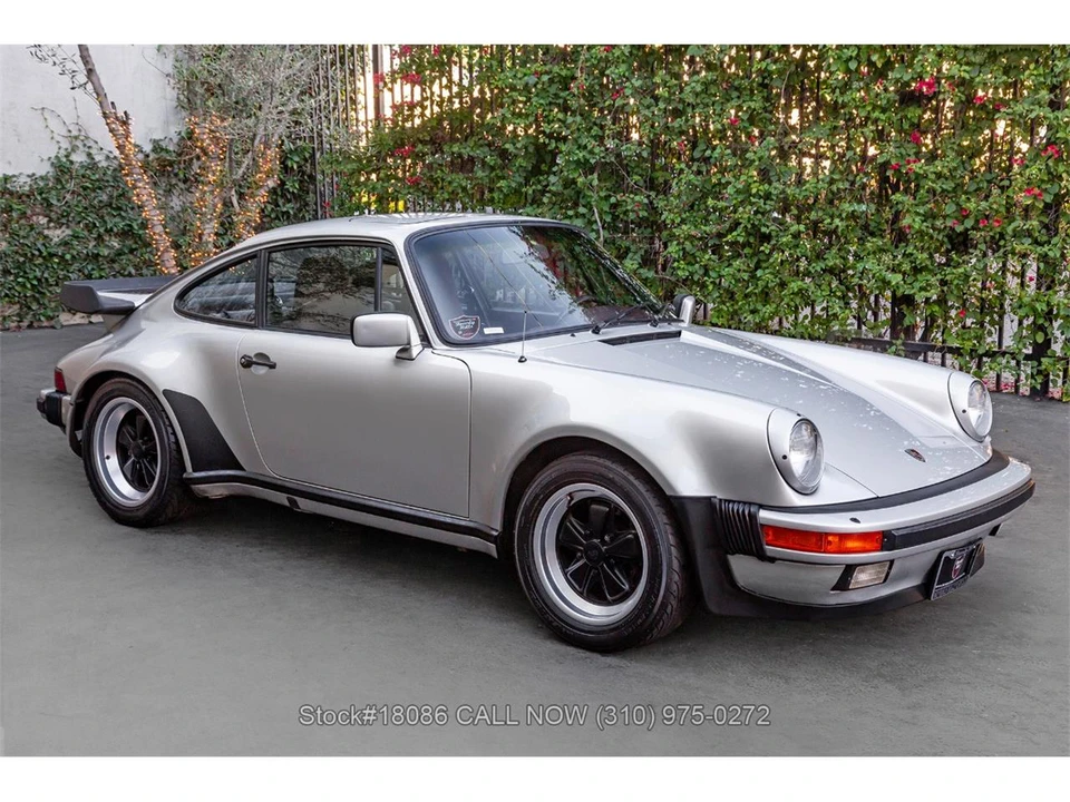 1984 Porsche 911 - Image 2 of 31