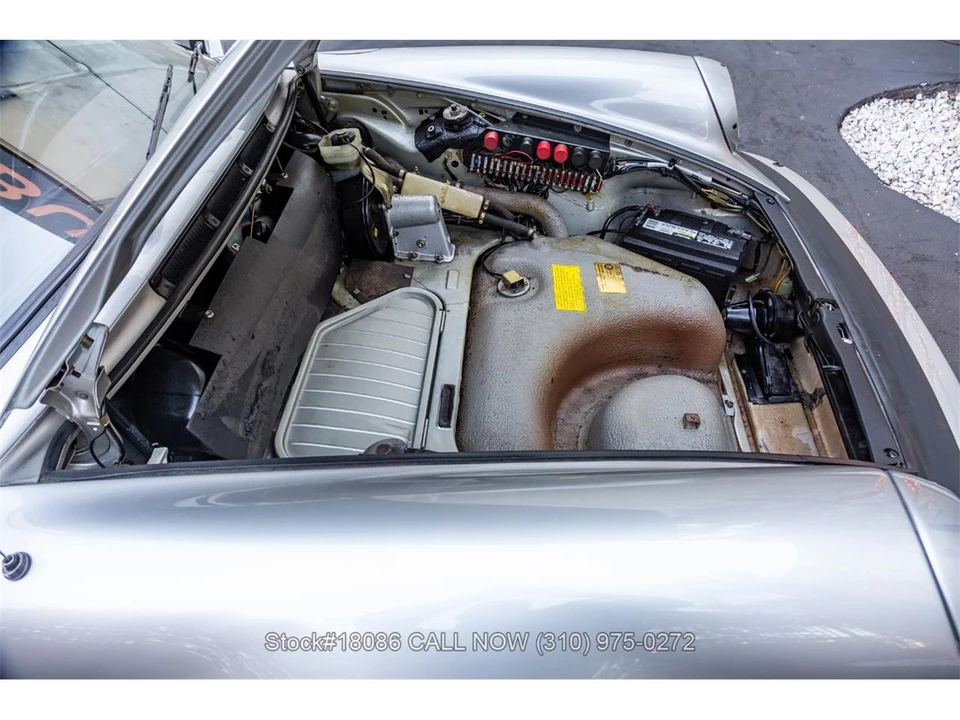 1984 Porsche 911 - Image 29 of 31