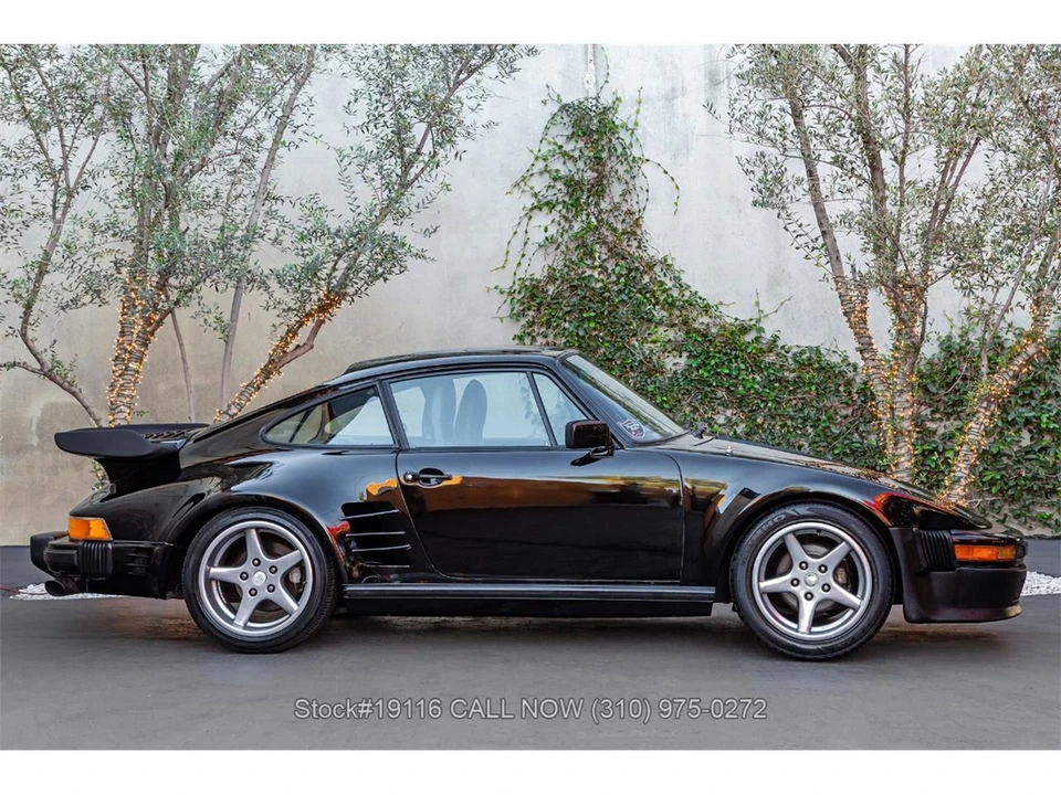 1984 Porsche 911 Carrera 3.2 - Image 4 of 31