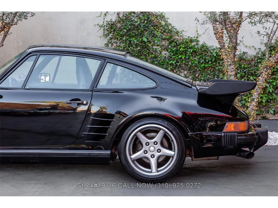 1984 Porsche 911 Carrera 3.2 - Image 13 of 31