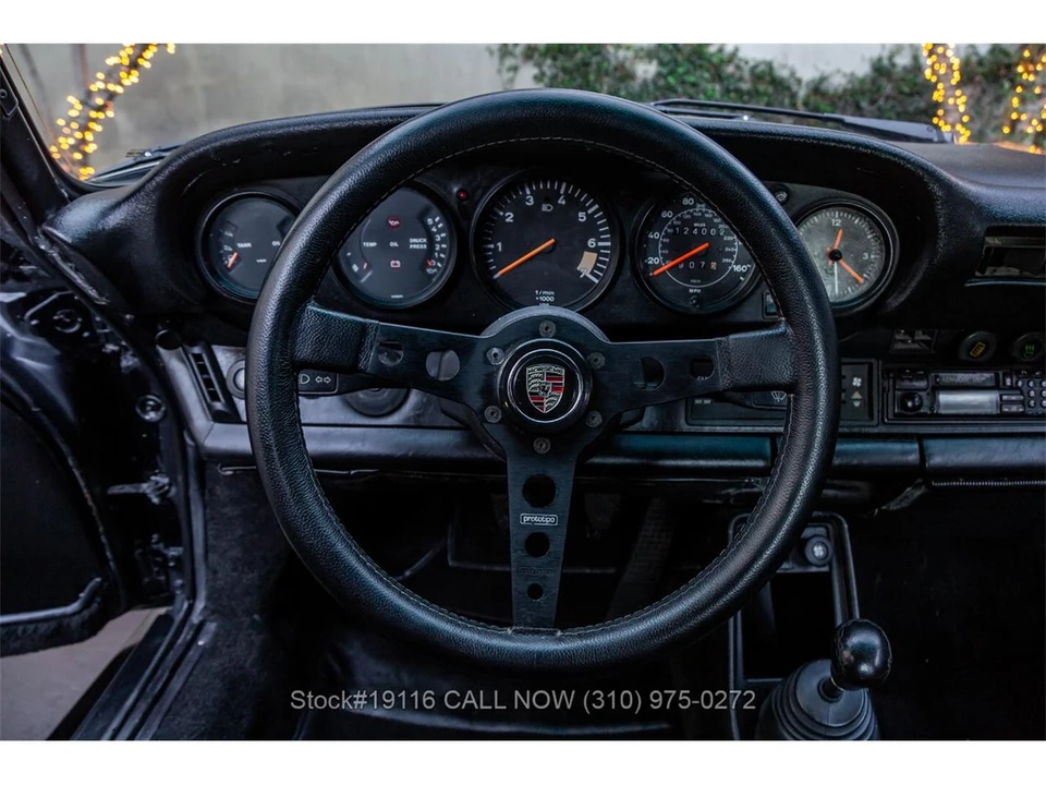 1984 Porsche 911 Carrera 3.2 - Image 19 of 31