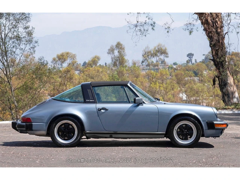 1984 Porsche 911 Carrera 3.2 - Image 9 of 31