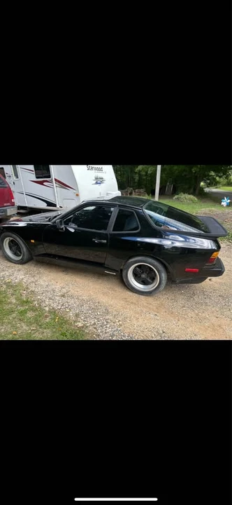 1984 Porsche 944 - Image 4 of 4