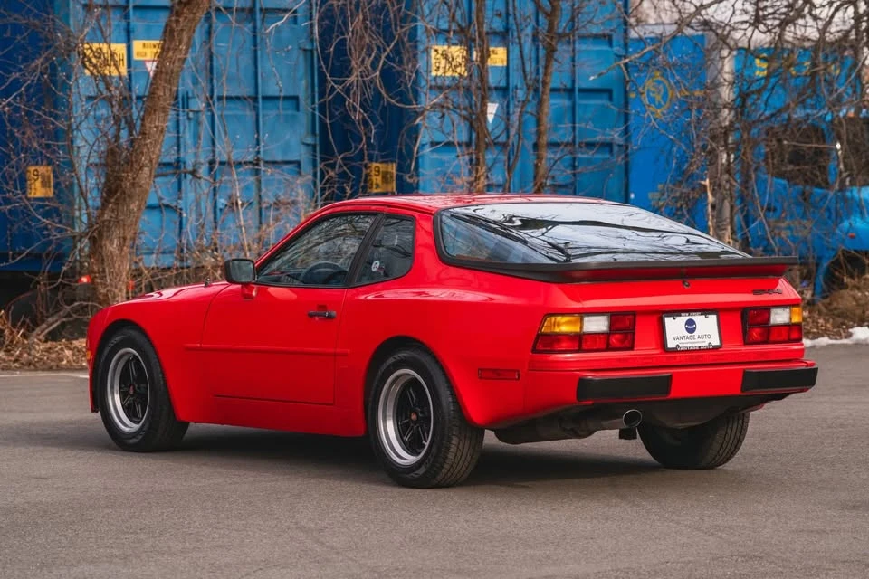 1984 Porsche 944 - Image 8 of 20