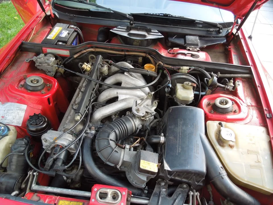1984 Porsche 944 - Image 19 of 20