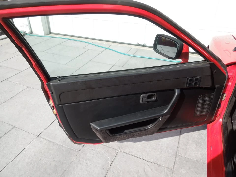 1984 Porsche 944 - Image 6 of 20