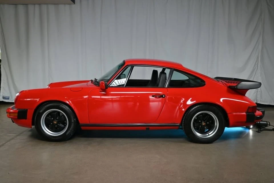 1984 Porsche 911 Carrera 3.2 - Image 10 of 20