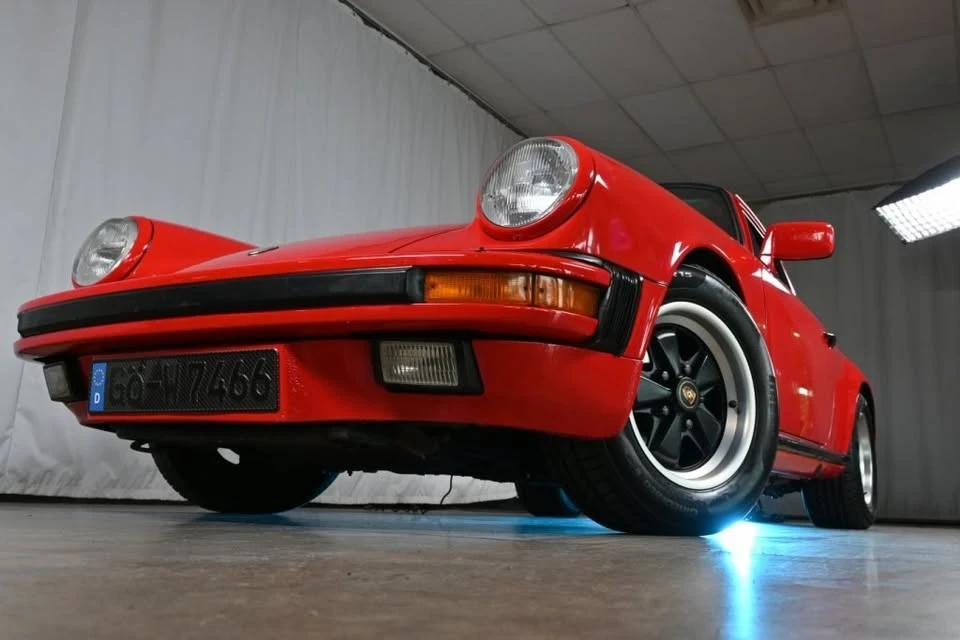 1984 Porsche 911 Carrera 3.2 - Image 4 of 20