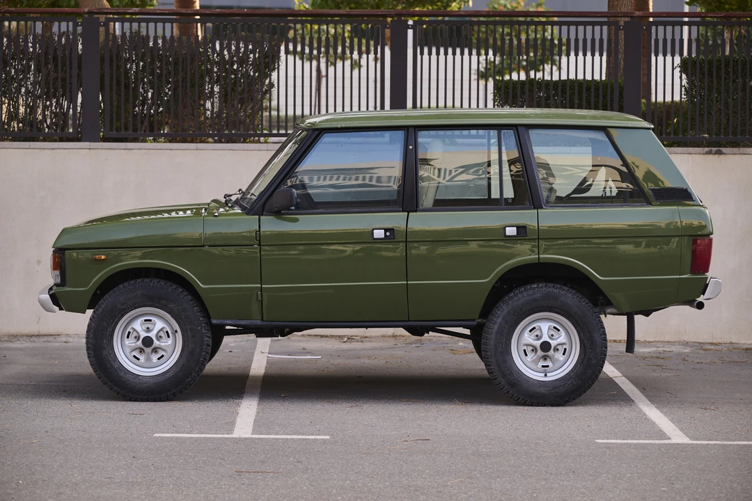 1984 Land Rover Range Rover Classic - Image 9 of 31
