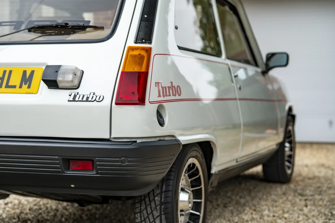 1984 Renault 5 Turbo 2 - Image 29 of 31