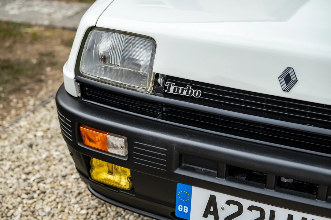1984 Renault 5 Turbo 2 - Image 21 of 31