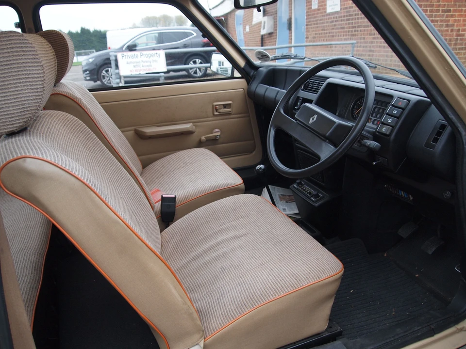 1984 Renault 5 - Image 5 of 5