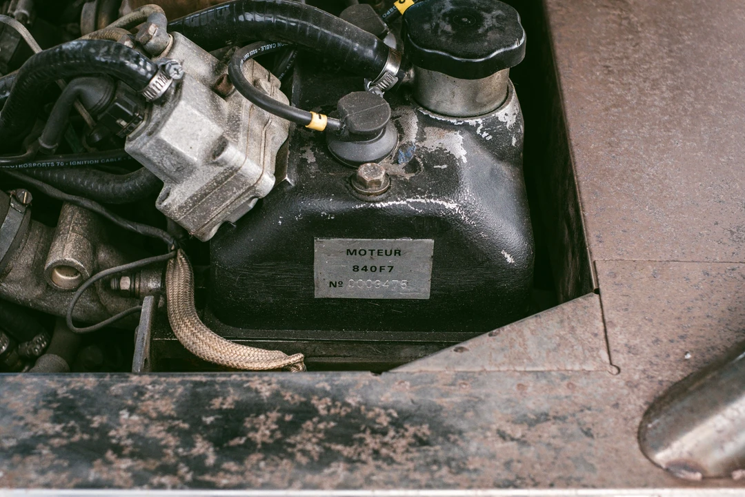 1984 Renault - Image 14 of 31