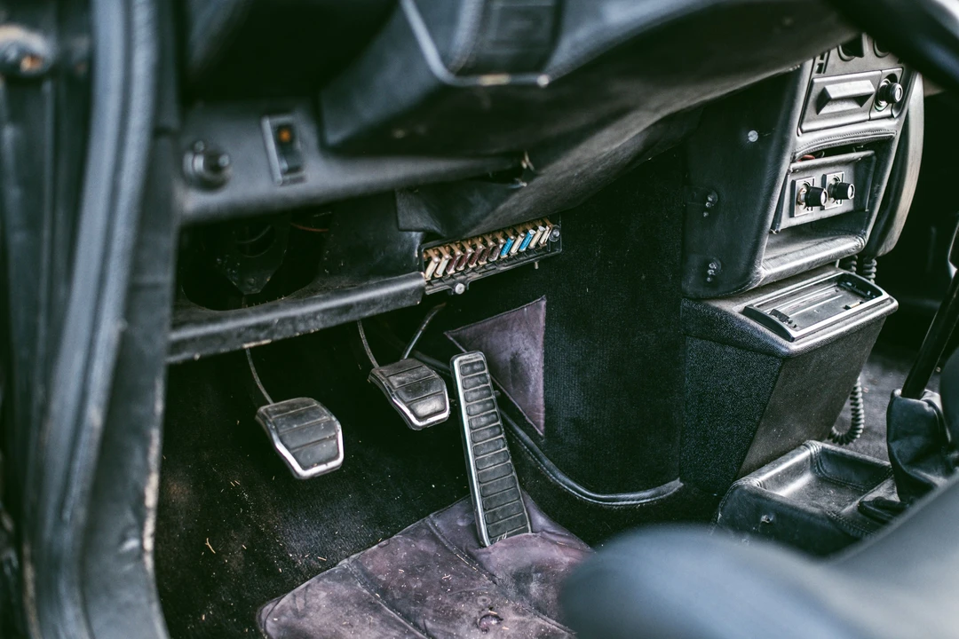 1984 Renault - Image 22 of 31