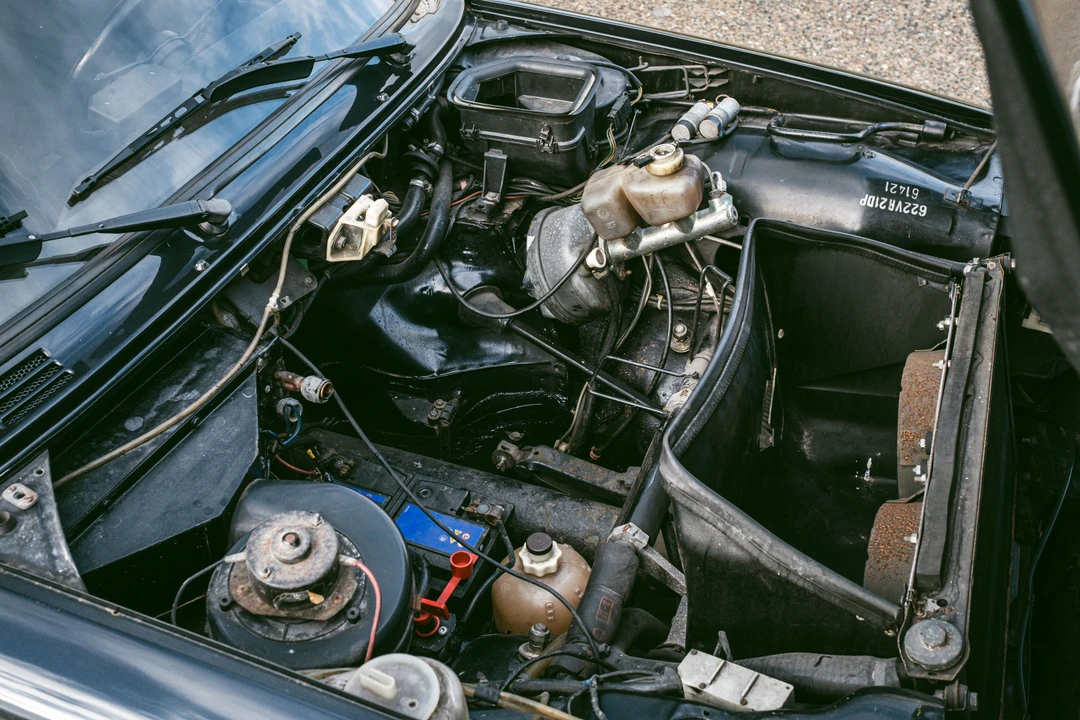 1984 Renault - Image 10 of 31