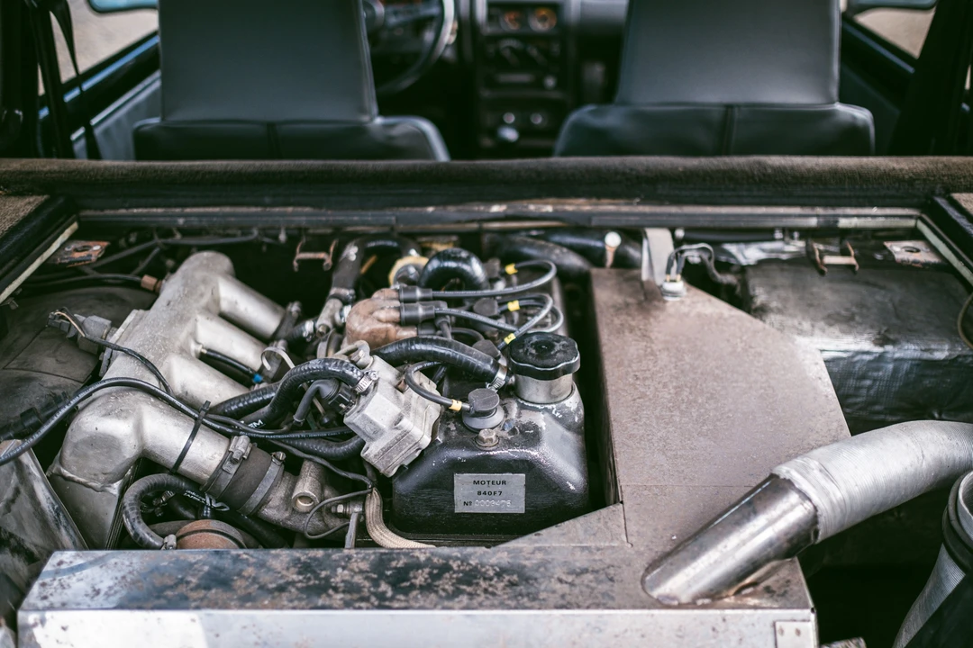 1984 Renault - Image 18 of 31
