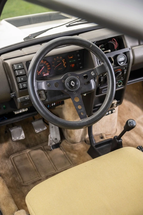 1984 Renault 5 Turbo 2 - Image 27 of 31