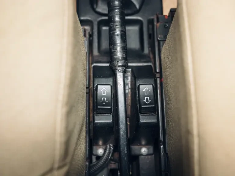 1984 Renault 5 Turbo 2 - Image 13 of 31