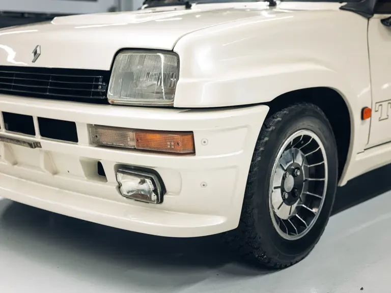 1984 Renault 5 Turbo 2 - Image 30 of 31
