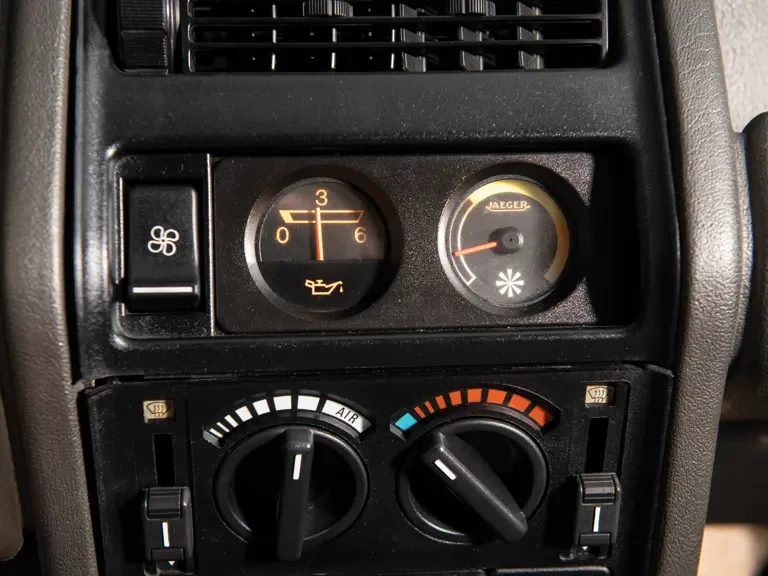 1984 Renault 5 Turbo 2 - Image 11 of 23