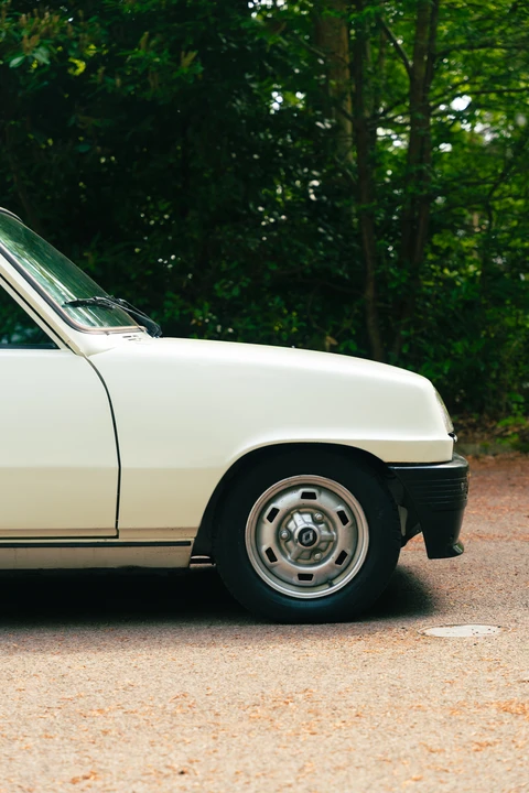1984 Renault 5 - Image 30 of 31
