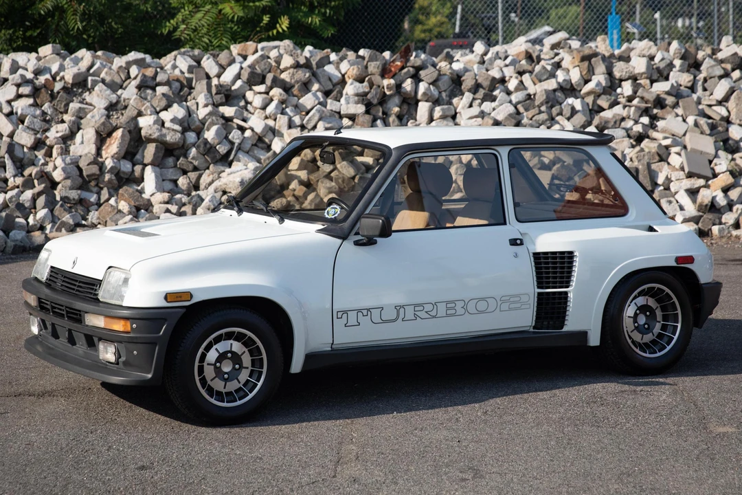 1984 Renault 5 Turbo 2 - Image 9 of 31
