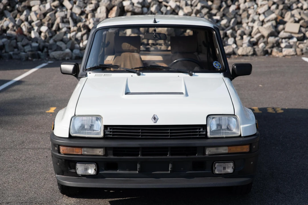 1984 Renault 5 Turbo 2 - Image 2 of 31