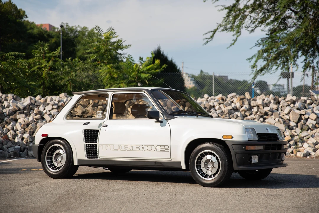 1984 Renault 5 Turbo 2 - Image 20 of 31