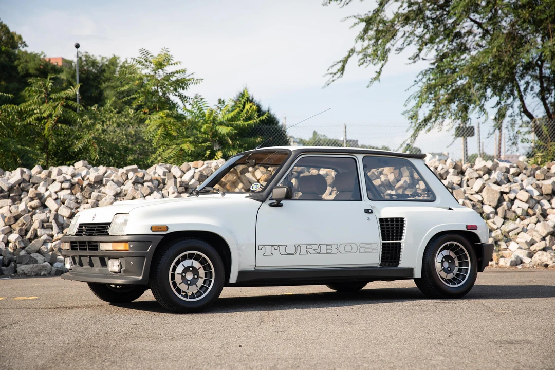 1984 Renault 5 Turbo 2 - Image 10 of 31