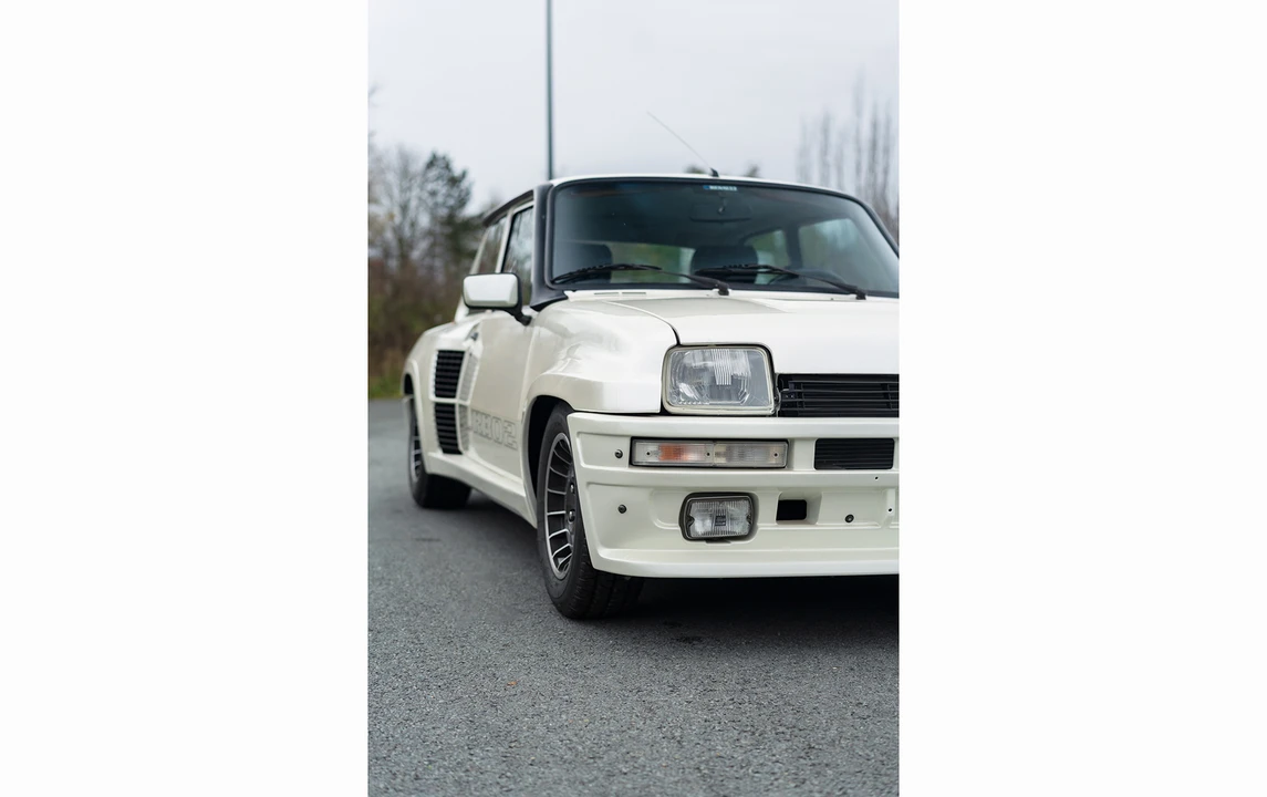 1984 Renault 5 Turbo 2 - Image 10 of 16
