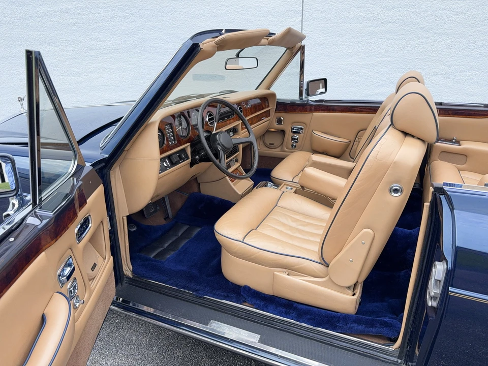 1984 Rolls-Royce Corniche Series I - Image 28 of 31
