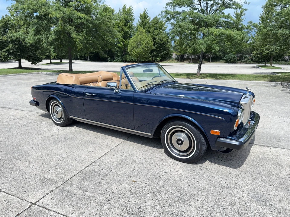 1984 Rolls-Royce Corniche Series I - Image 24 of 31