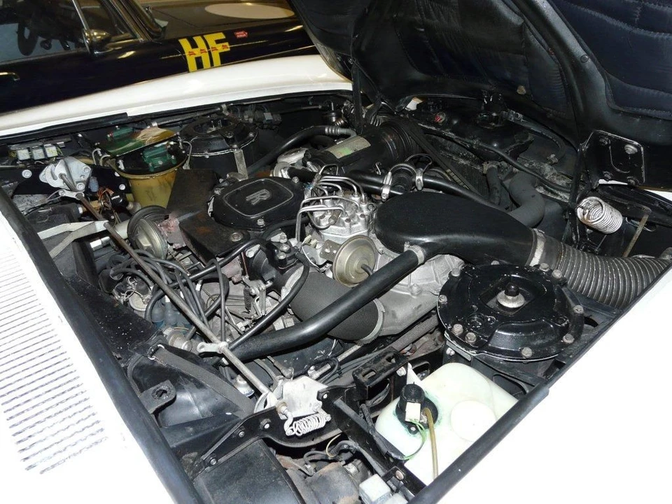 1984 Rolls-Royce Corniche Series I - Image 2 of 7