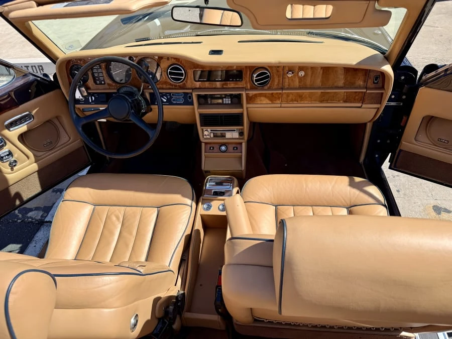 1984 Rolls-Royce Corniche Series I - Image 9 of 10