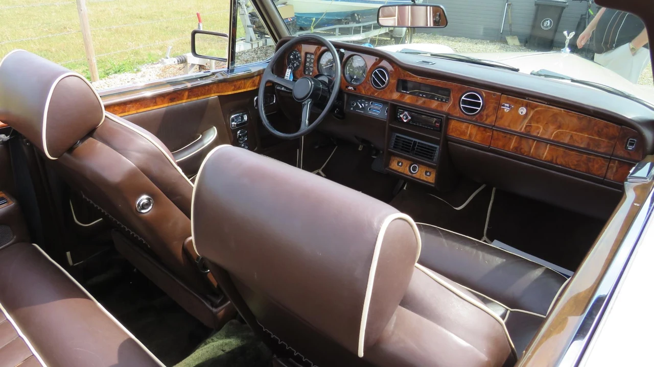1984 Rolls-Royce Corniche Series I - Image 7 of 12