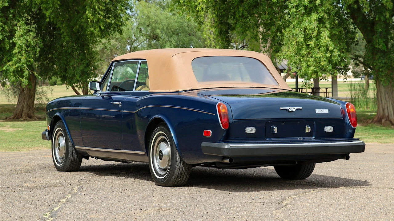 1984 Rolls-Royce Corniche Series I - Image 17 of 31