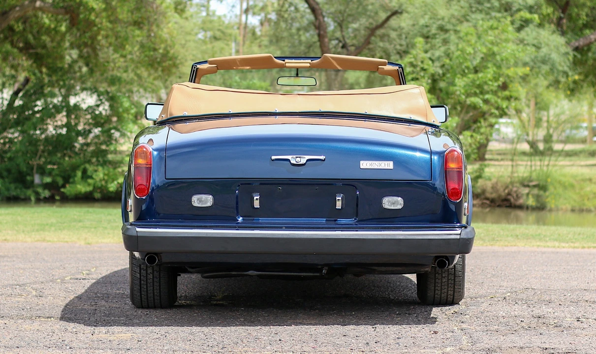 1984 Rolls-Royce Corniche Series I - Image 18 of 31