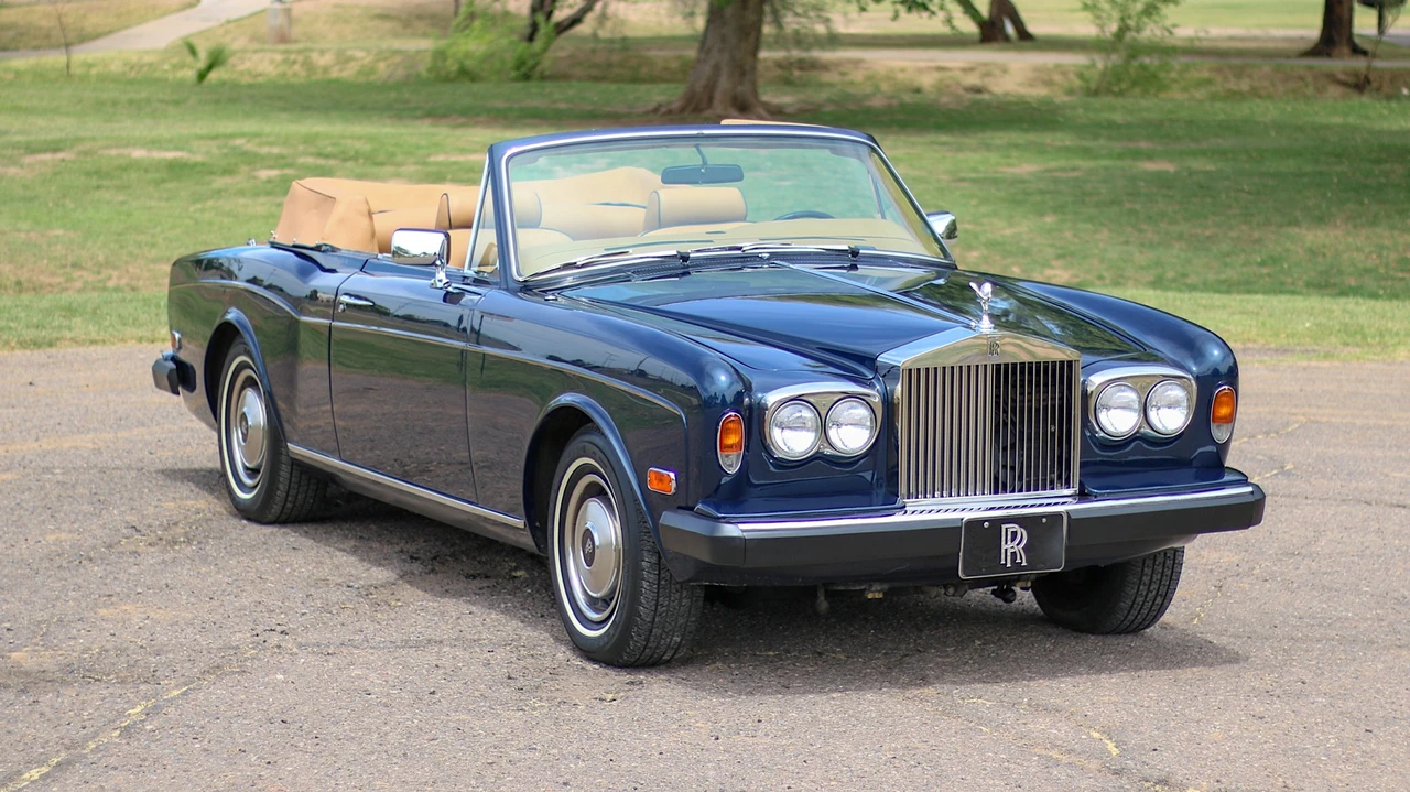 1984 Rolls-Royce Corniche Series I - Image 2 of 31