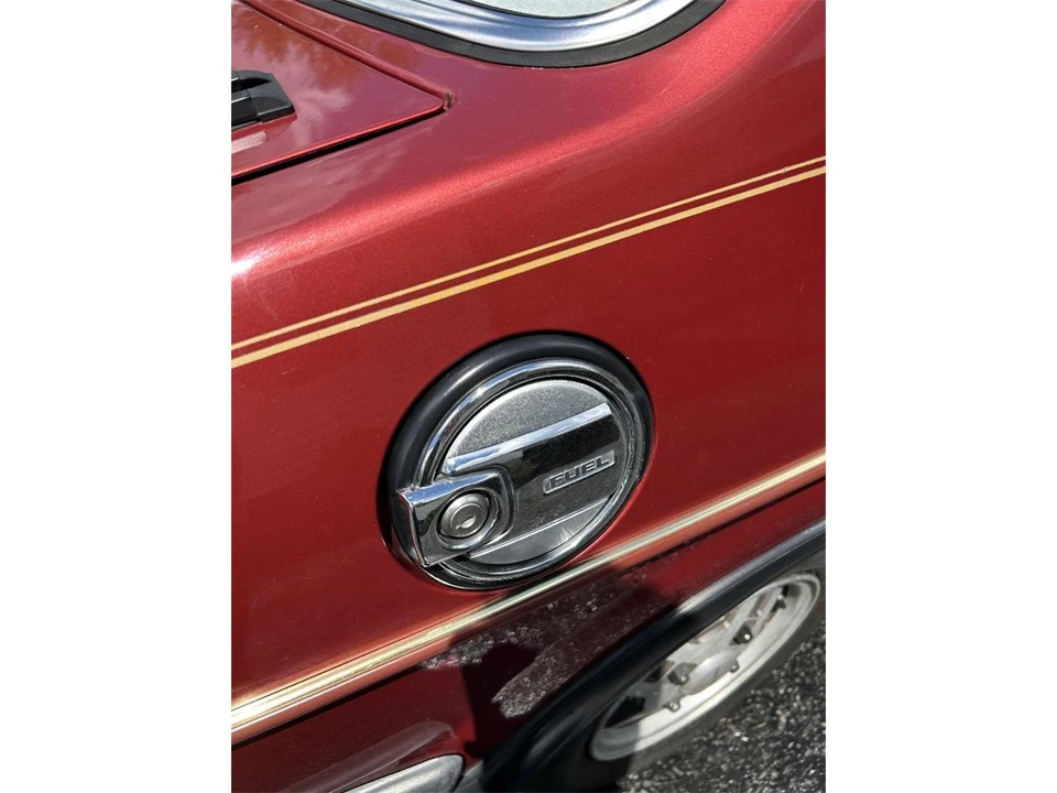 1984 Subaru - Image 13 of 17