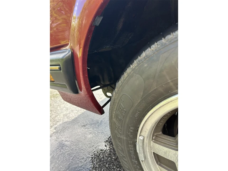 1984 Subaru - Image 16 of 17