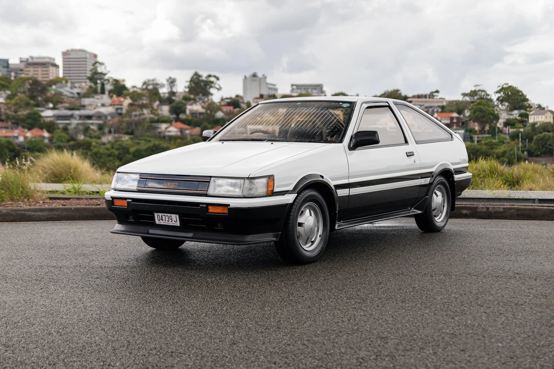 1984 Toyota Corolla AE86 - Image 2 of 31