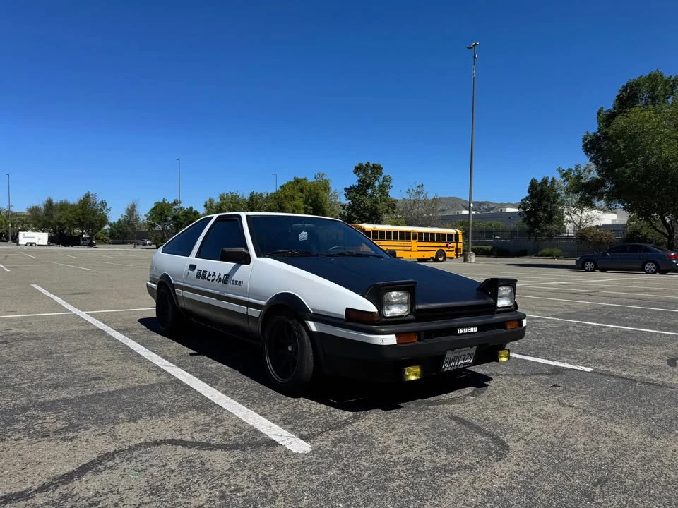1984 Toyota Corolla AE86 - Image 2 of 8