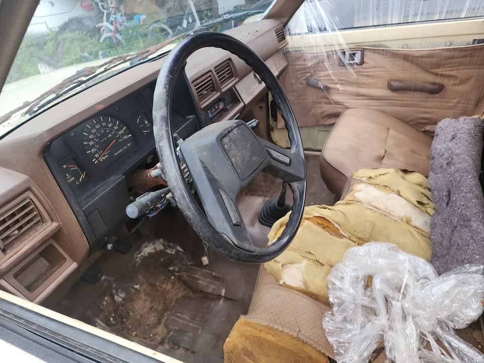1984 Toyota Corolla AE86 - Image 5 of 5