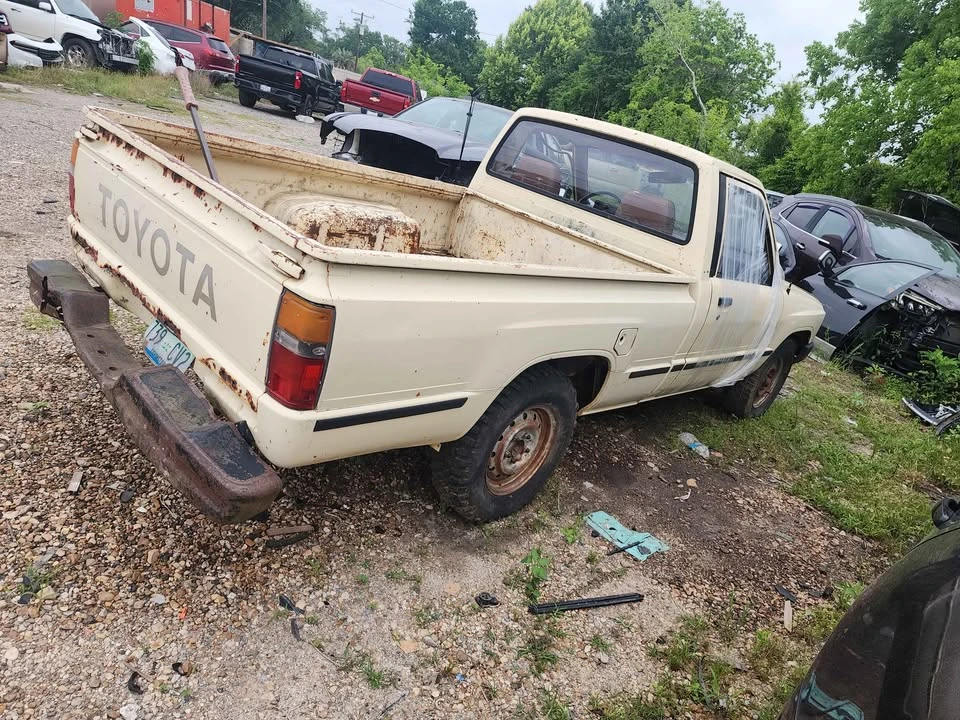 1984 Toyota Corolla AE86 - Image 4 of 5