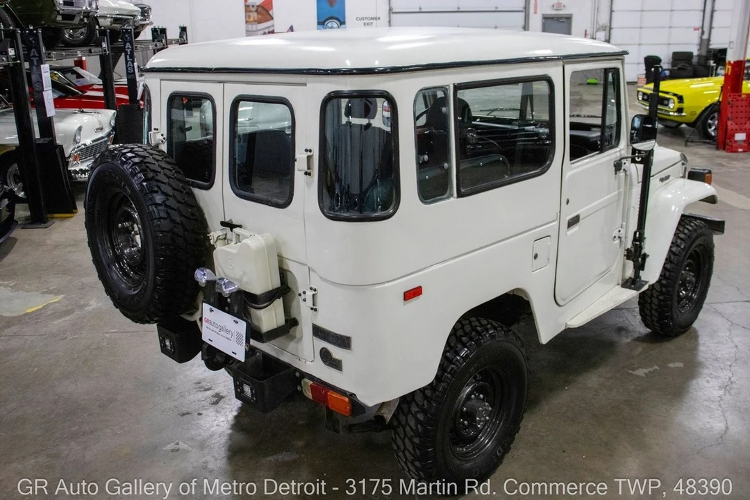 1984 Toyota J40 Land Cruiser - Image 11 of 31