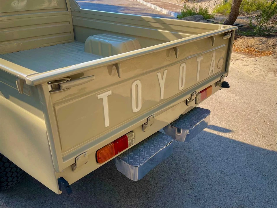 1984 Toyota J40 Land Cruiser - Image 21 of 31