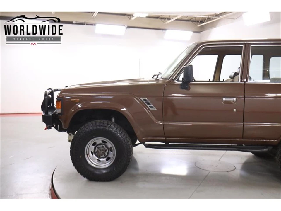 1984 Toyota J60 Land Cruiser - Image 7 of 31